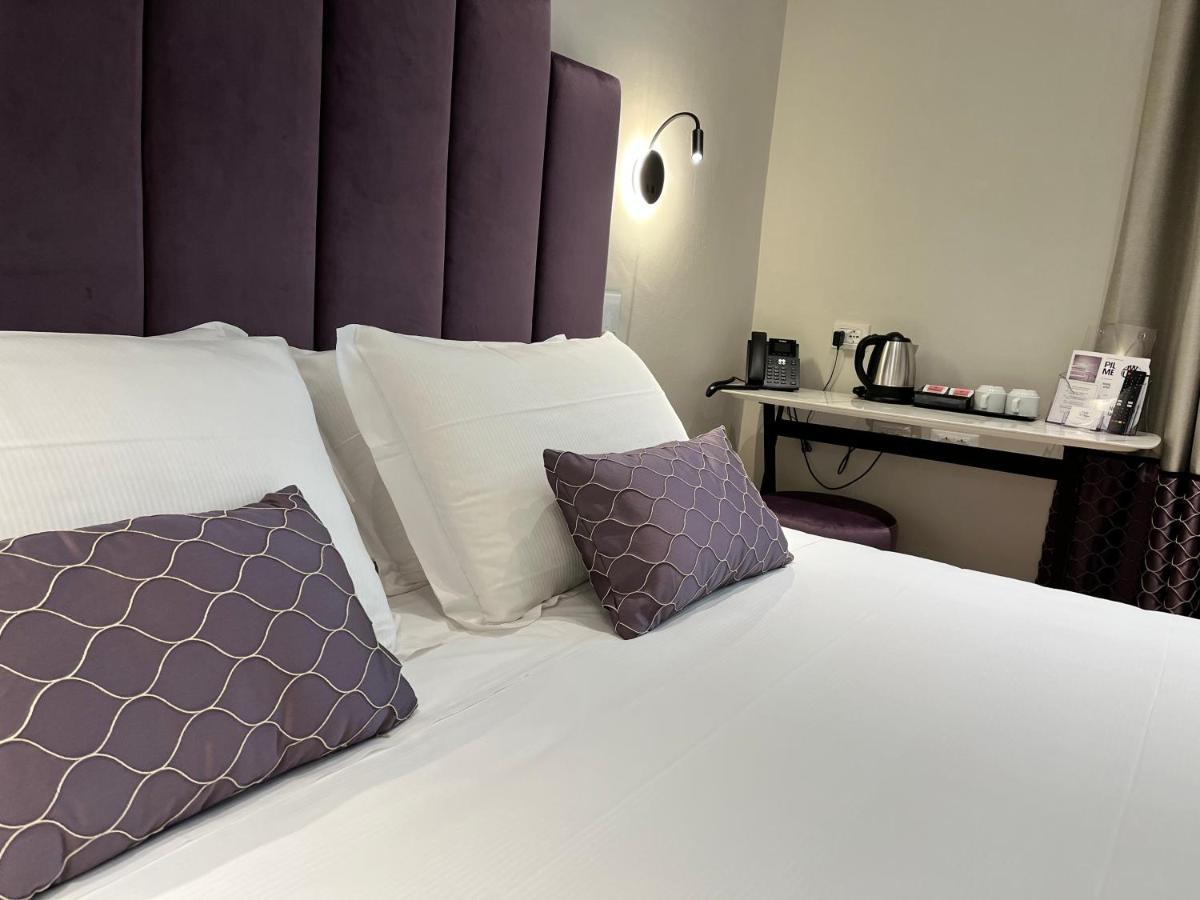 Superior Double or Twin Room City View