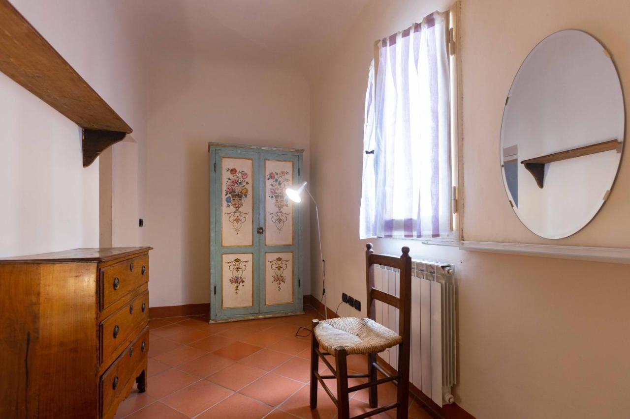 Single Room,1263022102:JPEG