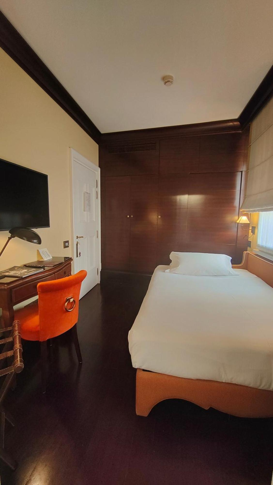 Superior Single Room,1209544963:JPEG