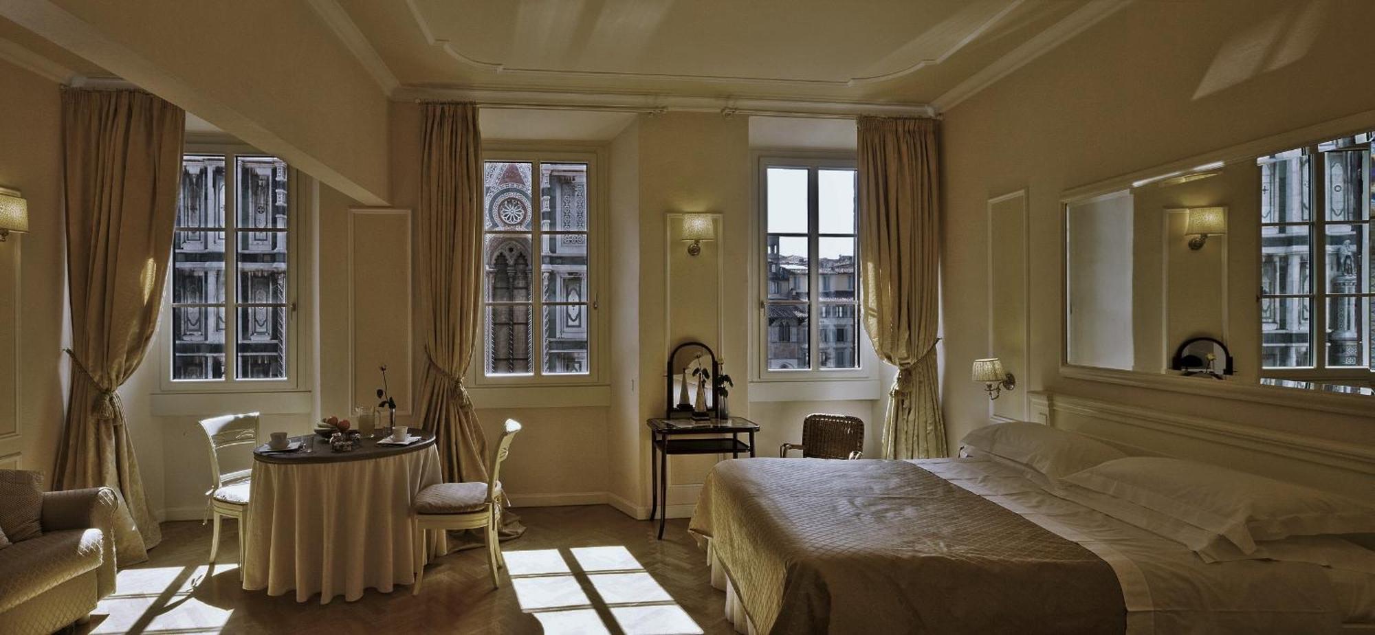 Deluxe Apartment Duomo View