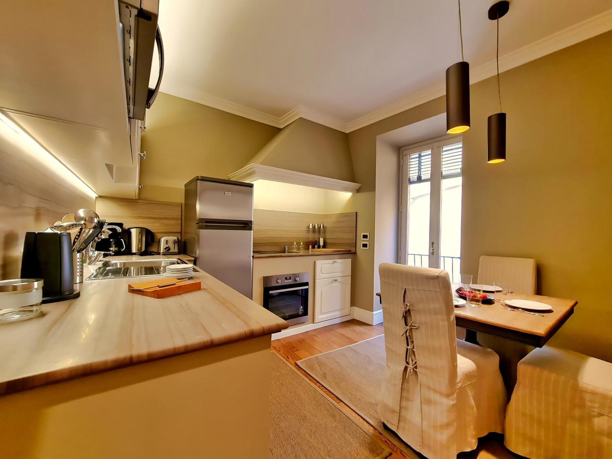 Deluxe Apartment Annex Building