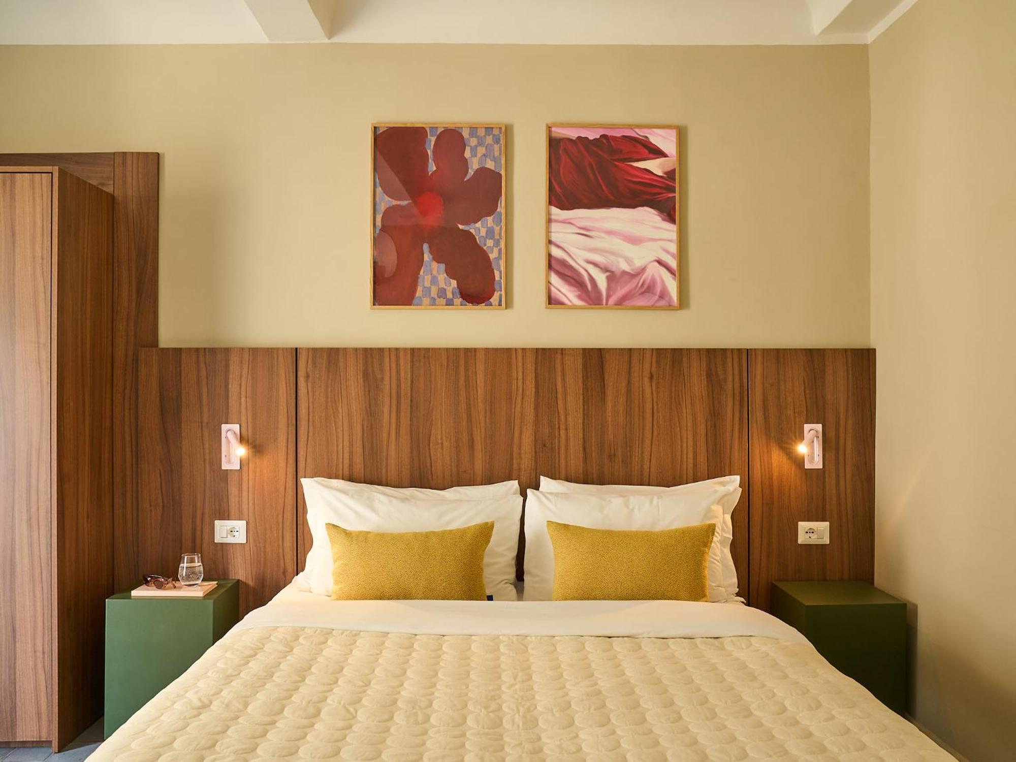 Large Room Sofa Bed,1758297582:JPEG
