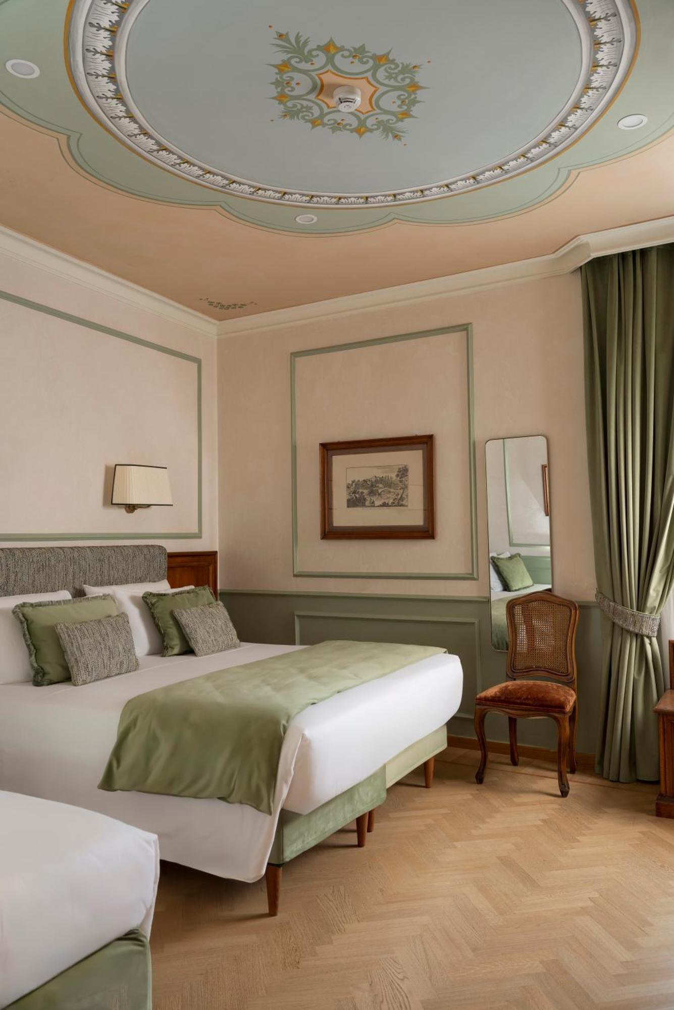 Comfort Triple Room