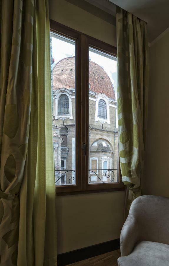 Deluxe Double or Twin Room City View