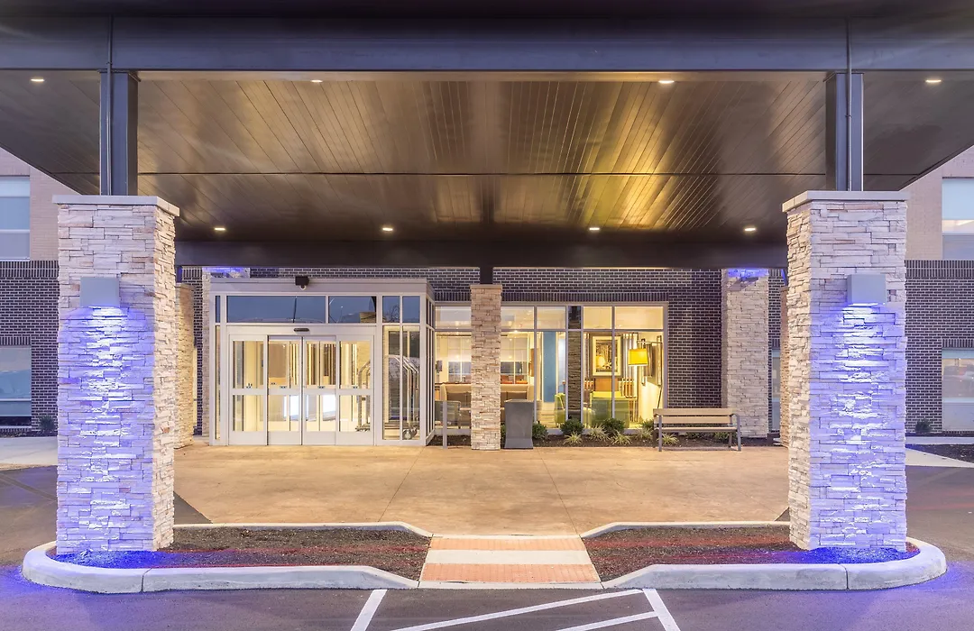 Holiday Inn Express & Suites - Florence - Cincinnati Airport By Ihg-1