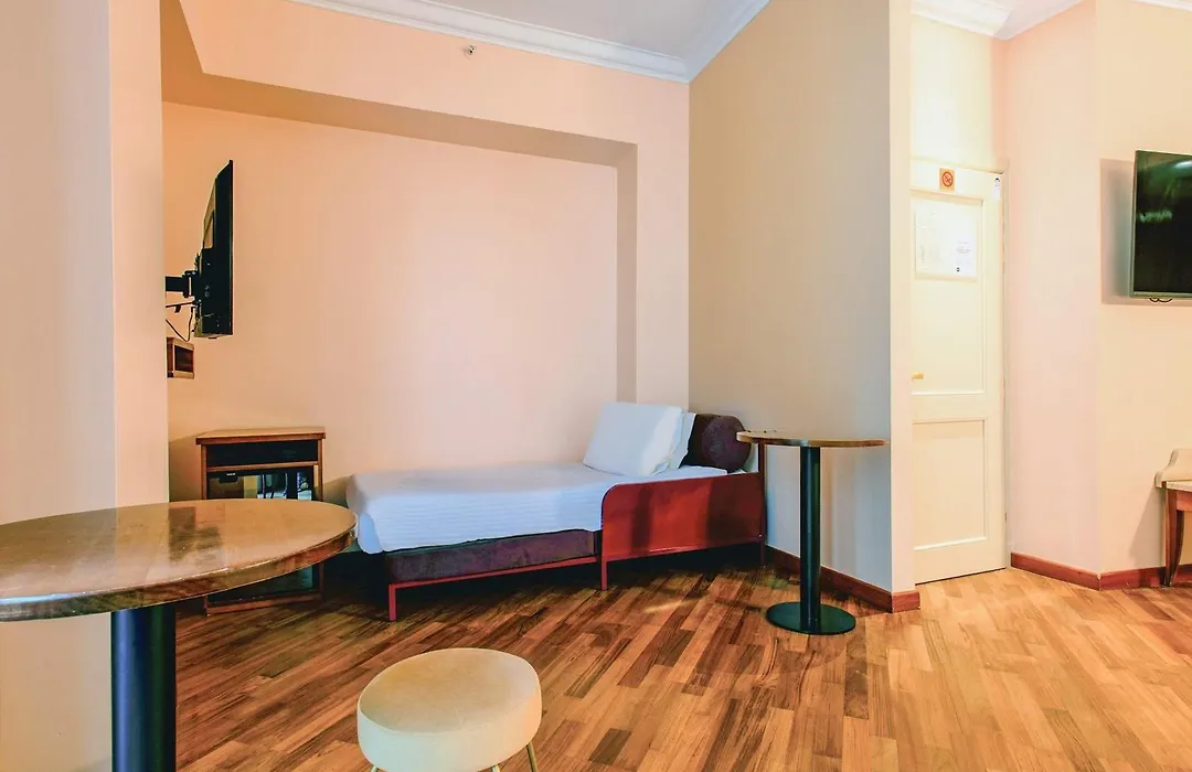 B&B Hotel Firenze Laurus Al Duomo-1