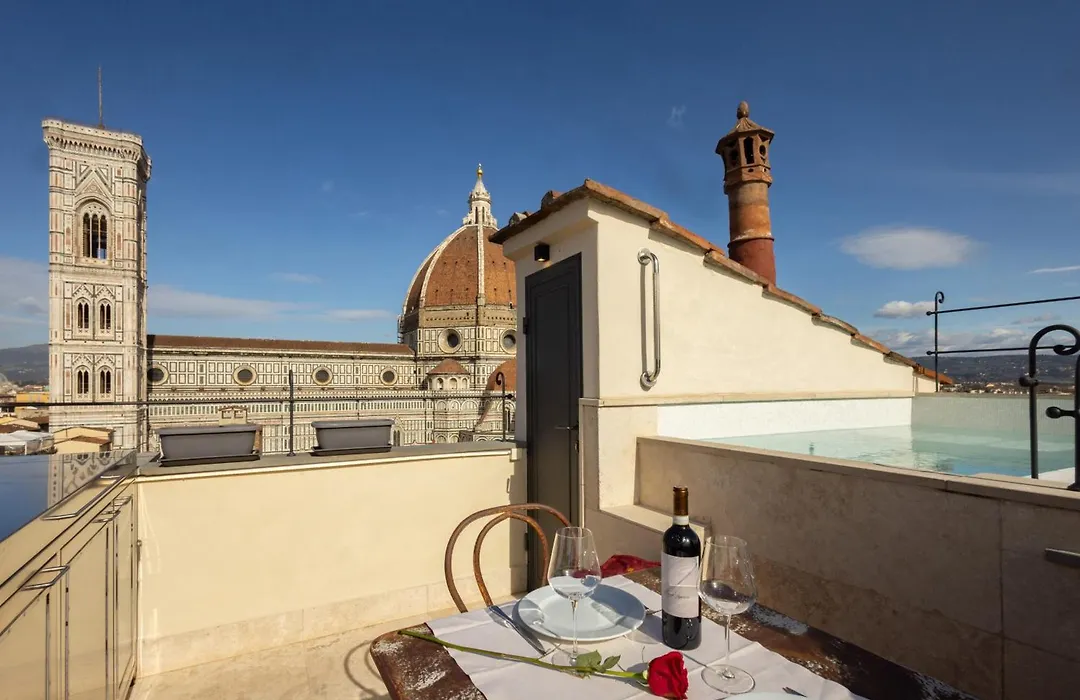 Donati Luxury Tower Suites-1