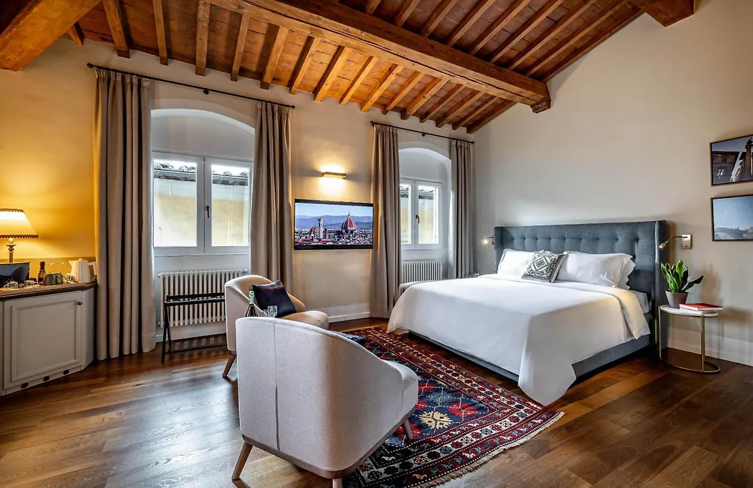Le Torri By Dimora Collection - 18Th-Century Palazzo Suites In Florence - Adults Only-1