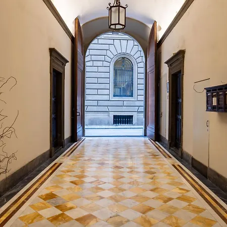 Relais Hotel Centrale "Dimora Storica"-3