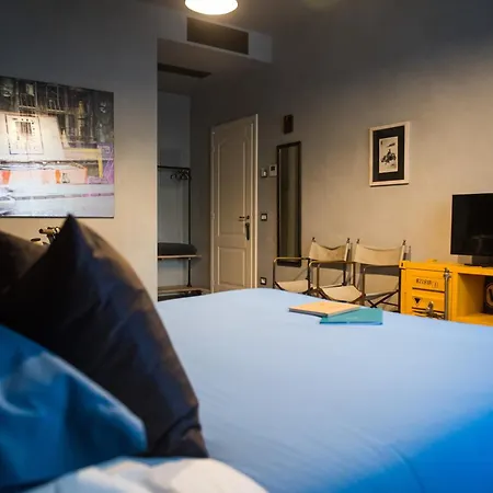 Frimi Boutique Rooms B&B-3